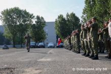 Vojensk ceremonil estnej stre prezidenta SR