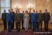 Prezidentka prijala ocenených najlepších vojakov a poddôstojníkov OS SR